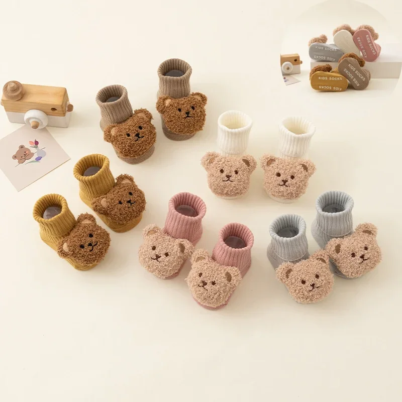 男の子と女の子のための暖かくて厚い毛皮のようなファーストステ - Unisex Baby Socks Non Slip のレビューと価格